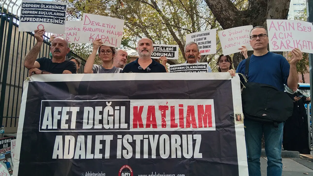 Adalet Peşinde Aileleri Platformu, Adalet Bakanlığı önünde: 'Ölen bebeğin hakkını niye savunmuyorsun?'
