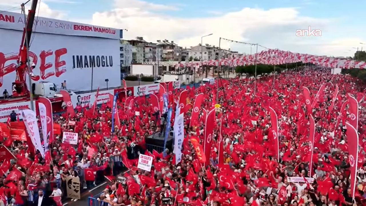 Antalya Iradesine Sahip çıkıyor: Özgür Özel Birazdan Konuşma Yapacak! thumbnail