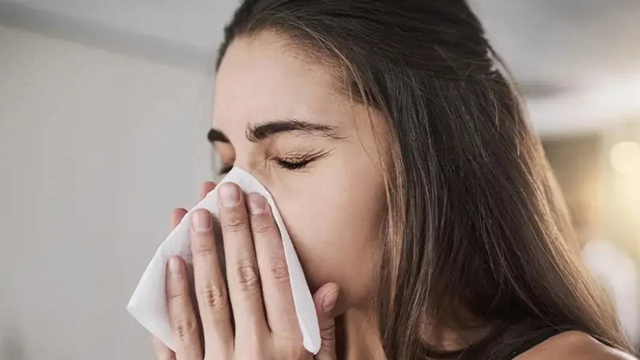 Burun akıntısı uzun sürdüyse dikkat: Beyin sıvısı kaçağı olabilir!