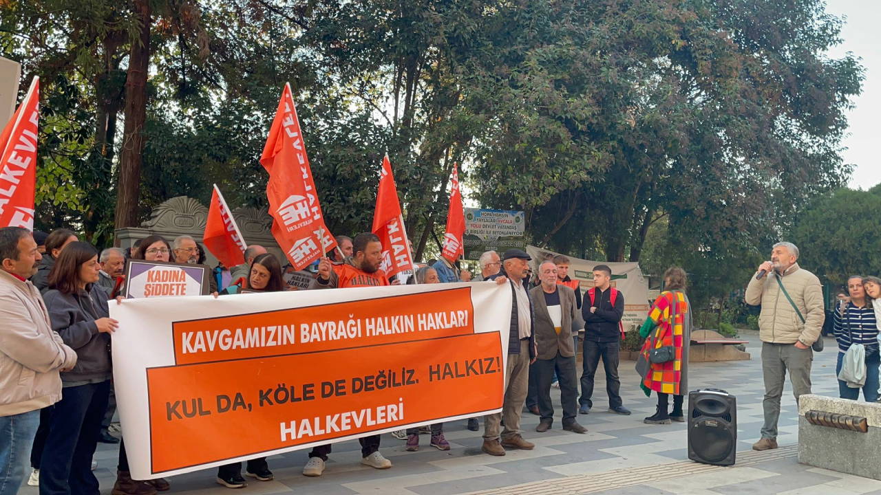 Hopa’da madencilik ve bütçe politikalarına tepki eylemi 