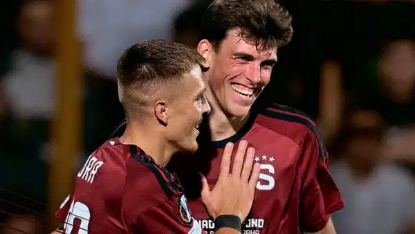 Sparta Prag'dan Ermenistan'da 4 gollü galibiyet!