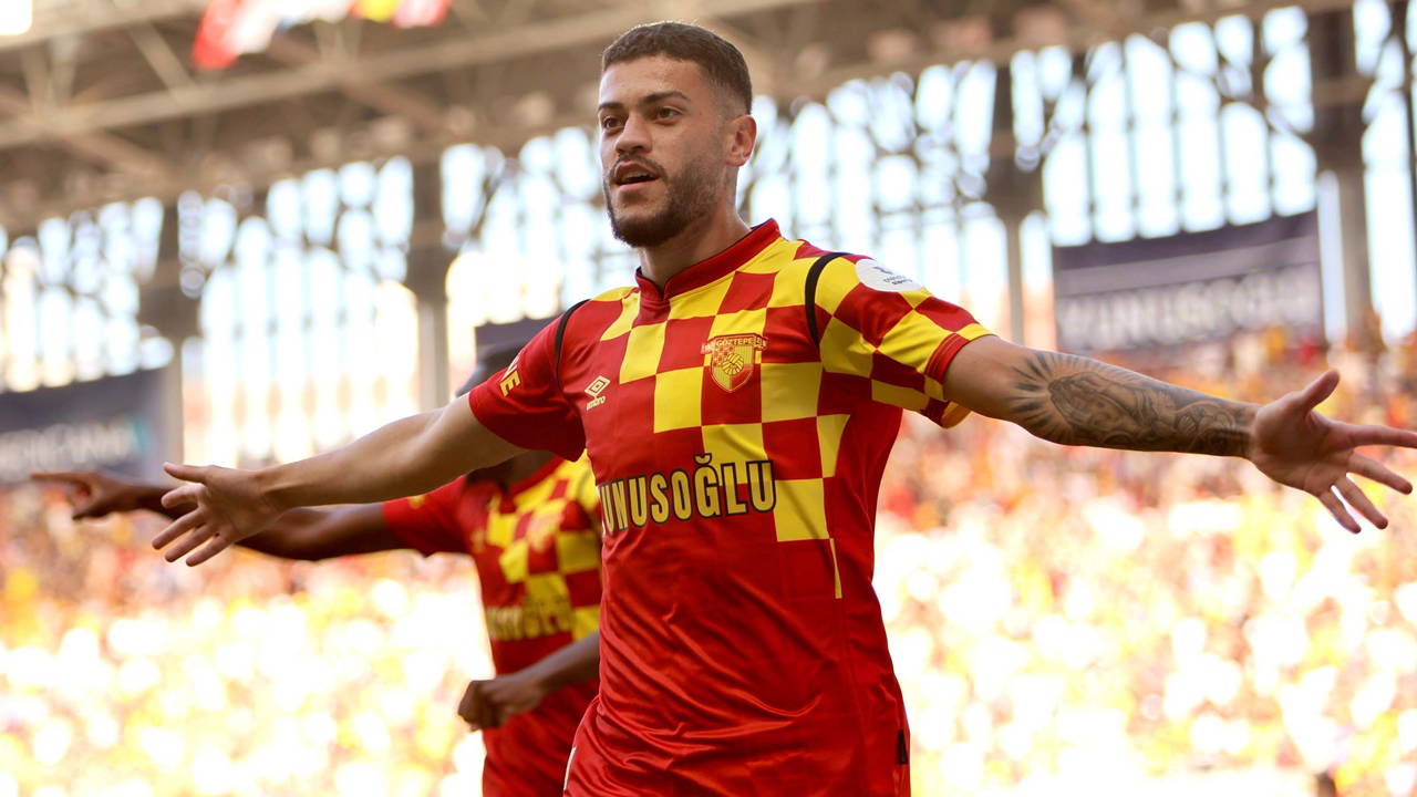 Feyenoord'dan flaş Romulo kararı!