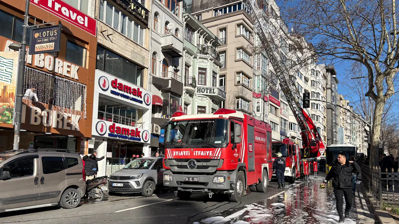 Şişli’de restoranın bacasında korkutan yangın!