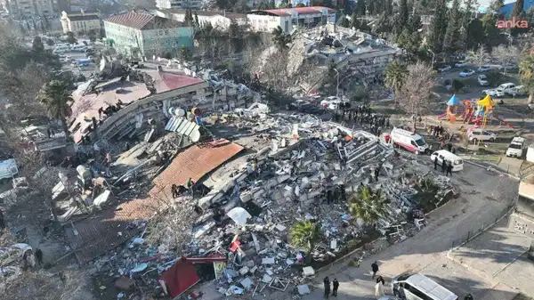 Depremlerde 70 kişiye mezar olmuştu... Hacı Ömer Apartmanı davasında karar onandı: Dosya Yargıtay'a taşındı