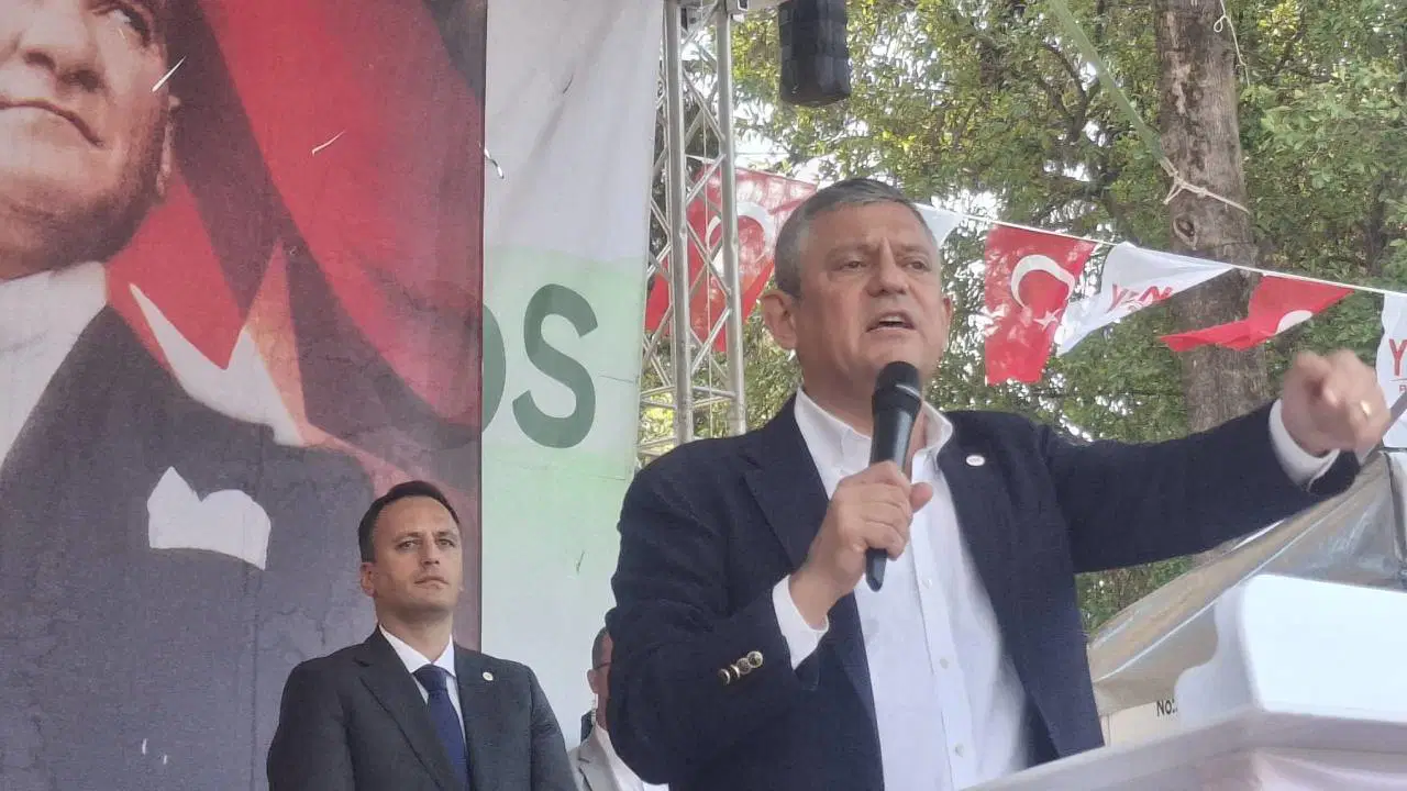 Özgür Özel'den demokrasi ve değişim vurgusu: 'Bu partide üye söz sahibi olacak'