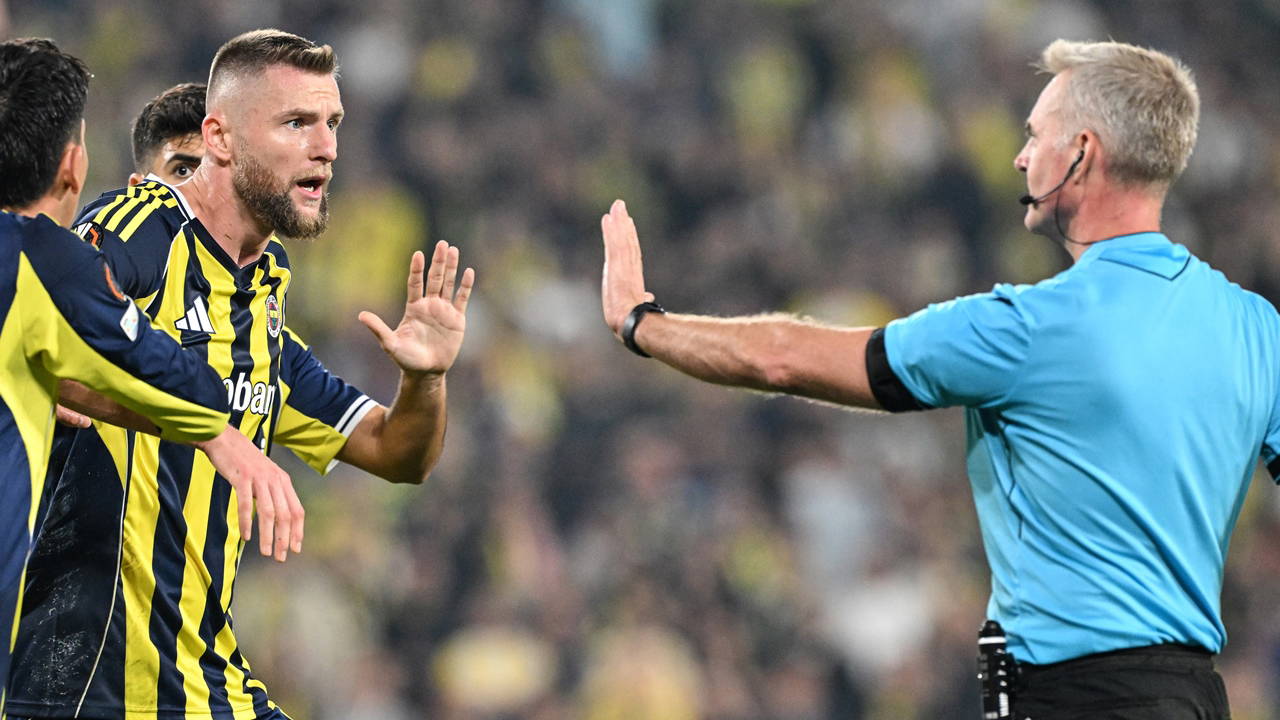 Verdiği kararlarla tepki çekmişti... Fenerbahçe - Stuttgart maçının hakemi Süper Lig'de görev almış! 