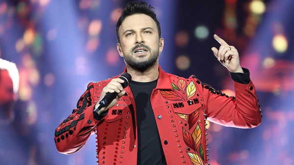 Tarkan konseri öncesi 'bilet' krizi: Site çöktü, bekleme listesi 100 bini aştı, fiyatlar şaşırttı!
