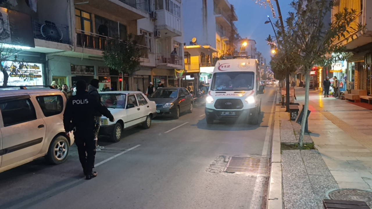 Misafir olarak kaldığı evde merdivenlerde ölü bulundu