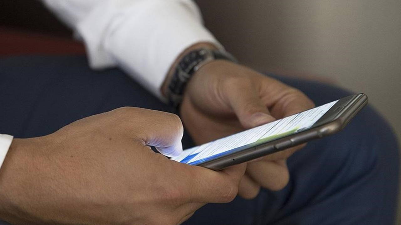 Yöntem yine aynı! Kendisini 'Komiser Vedat' olarak tanıtıp, emekliyi dolandırdı