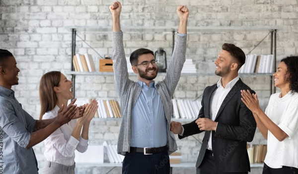 Sosyal enerjisi dalgalı olan 3 burç...