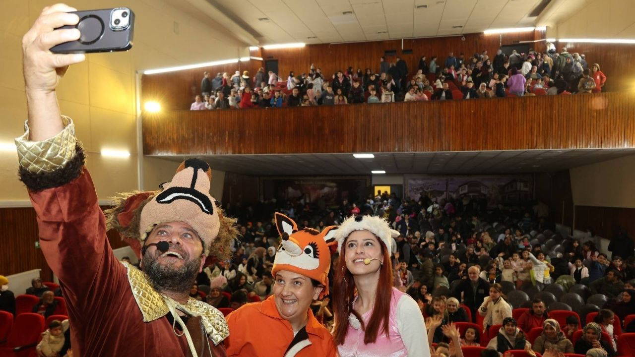 Zile Belediyesi’nden miniklere sanat dolu akşam