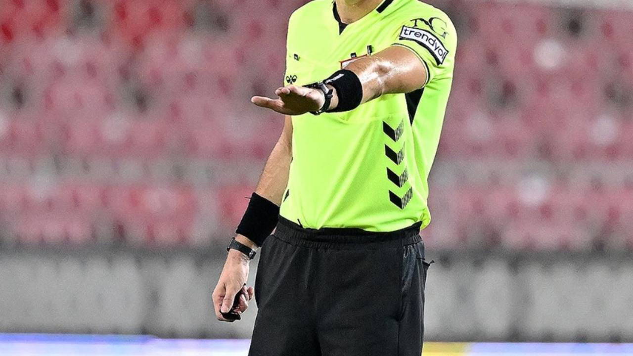 Son dakika... Futbolda bahis operasyonu: 17’si hakem, 1’i kulüp başkanı olmak üzere 21 kişi gözaltı kararı!