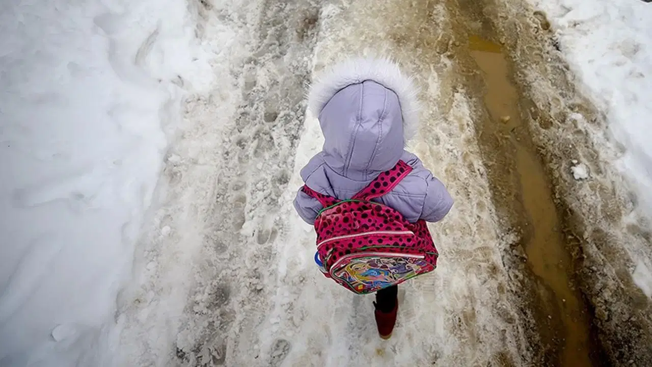 Kar tatili kararları sonrası Eğitim Sen'den açıklama: 'Öğretmenlerin ücret kaybı yaşamasını kabul etmiyoruz'