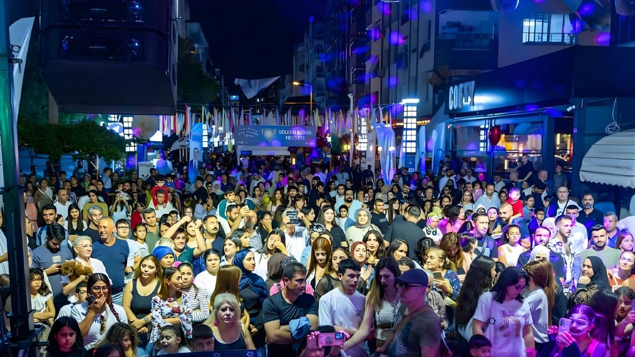 Yenişehir’ de Kushimoto Sokak Sanatçıları Festivali bu yıl da on binlerce kişiyi ağırladı