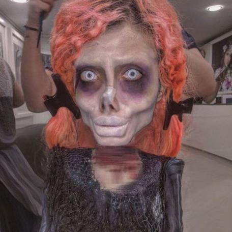 İranlı Sahar Tabar kılıktan kılığa girdi! İşte gerçek hali...