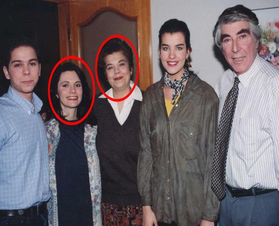 'Anne- kız' yıllar sonra aynı karede