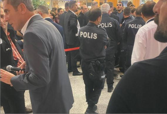 Ankara'da izdiham nedeniyle mağaza açılışı iptal edildi