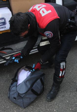 Ticari araçtan cephanelik çıktı