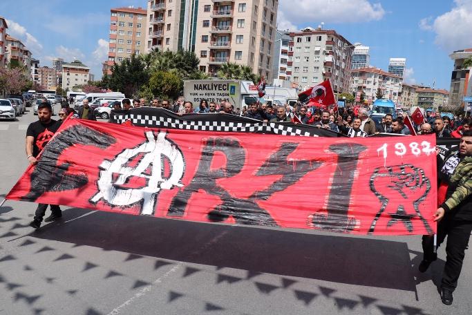 Onbinlerci kişi Maltepe'de buluştu