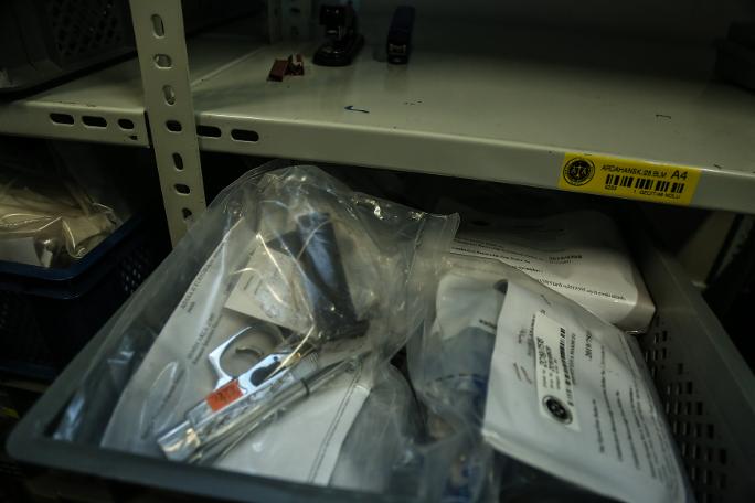 Adliyenin emanet deposundaki deliller