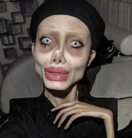 Kılıktan kılığa giren İranlı Sahar Tabar'ın 10 yıl önceki hali şaşırttı!