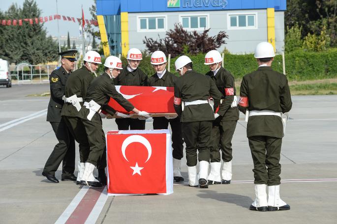 Azez şehidi Yüzbaşı Özdemir için uğurlama töreni