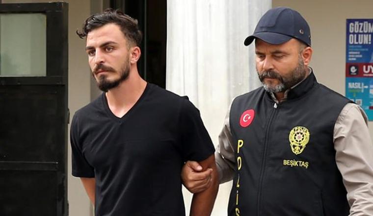 Enes Batur sahaya giren Youtuber'ı yerden yere vurdu