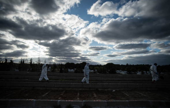 İstanbul'da koronavirüs definleri görüntülendi