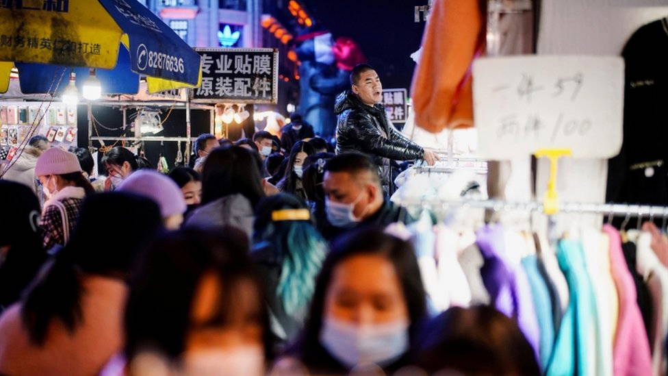 Yaklaşık bir yıl sonra koronavirüs salgınının başlangıç noktası Wuhan