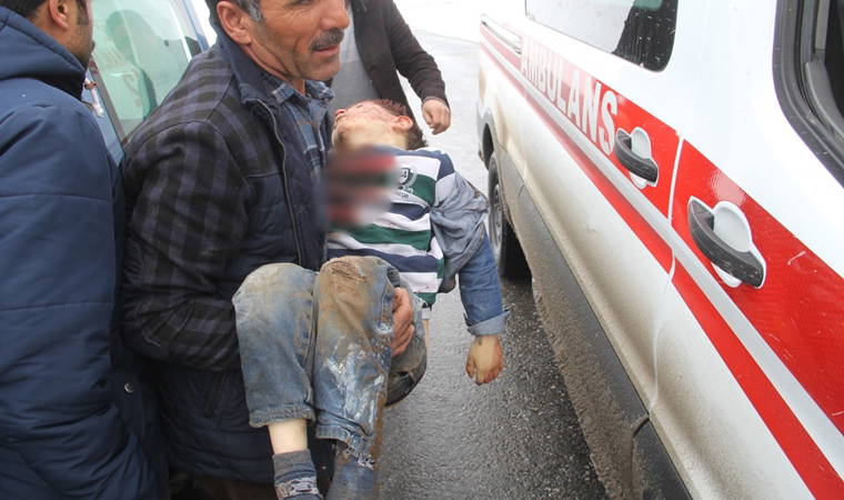 İran depreminin vurduğu Van Başkale'den ilk fotoğraflar