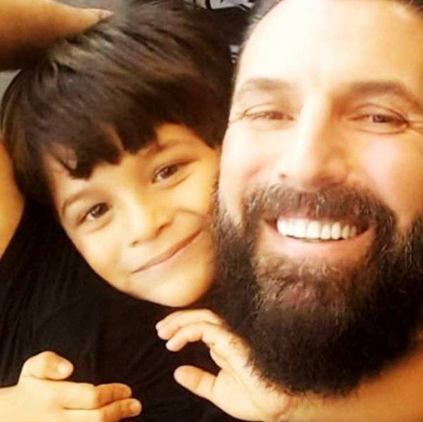 Oğlu vefat eden Harun Tan'dan duygulandıran paylaşım