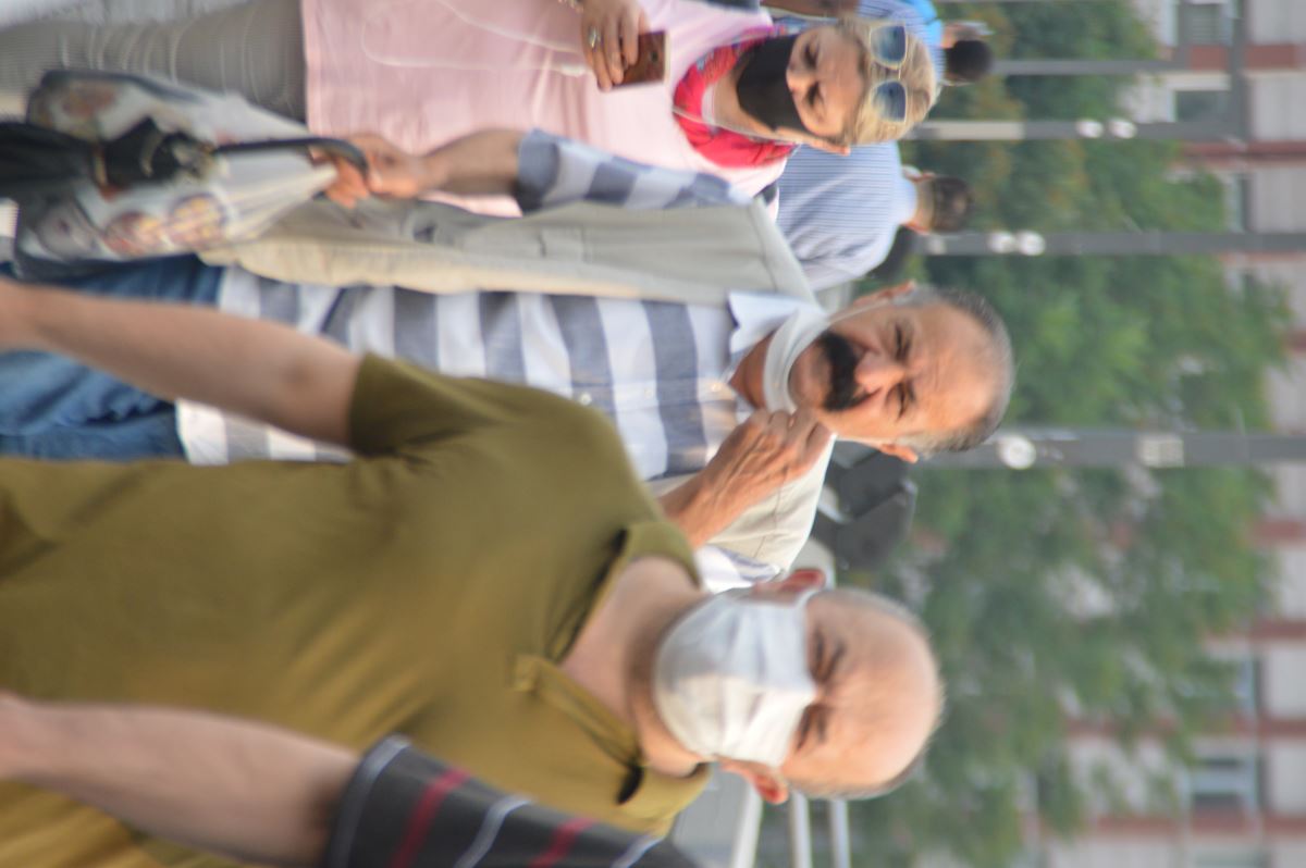 İstanbullular güne maske ile uyandı