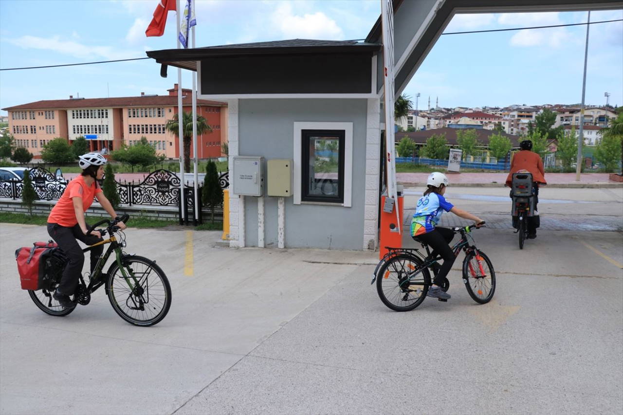 Su tasarrufu için 2 bin 400 kilometre pedal çevirecekler