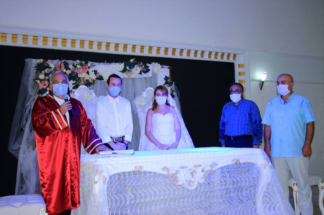 Mersin'de düğün salonlarında alınacak önlemler 