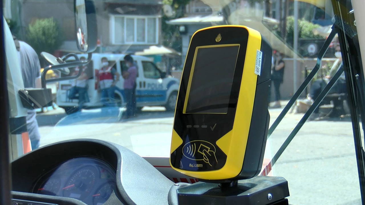 Büyükada'da elektrikli araçlar seferlerine başladı