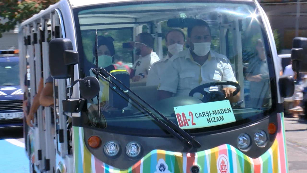 Büyükada'da elektrikli araçlar seferlerine başladı