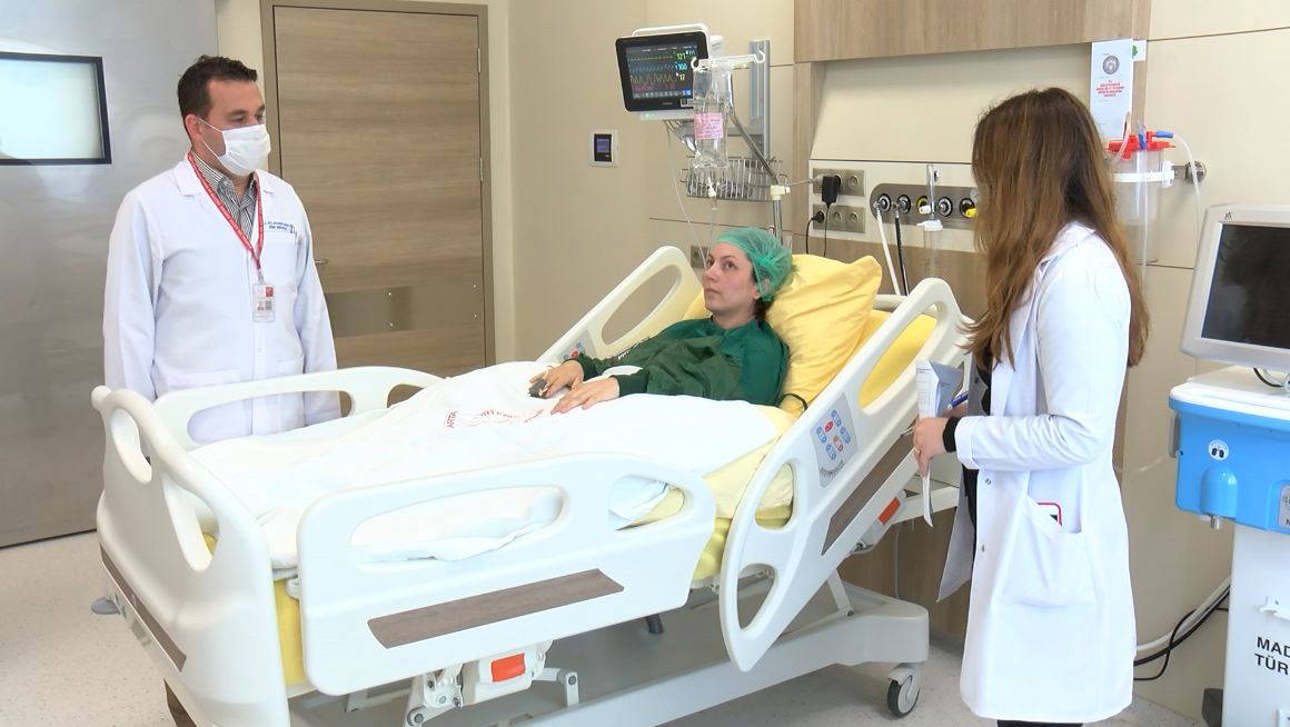 13 haftalık hamile kadın koronavirüsü atlattıktan sonra inme geçirdi