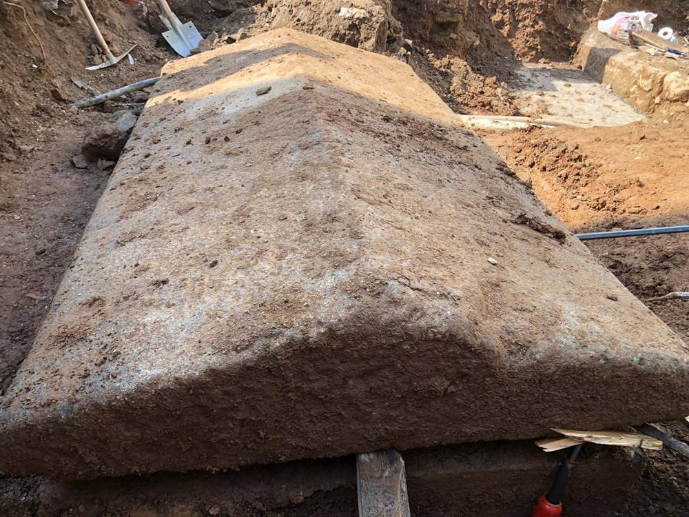 Bodrum'da 2 bin 400 yıllık lahit müzede yerini aldı