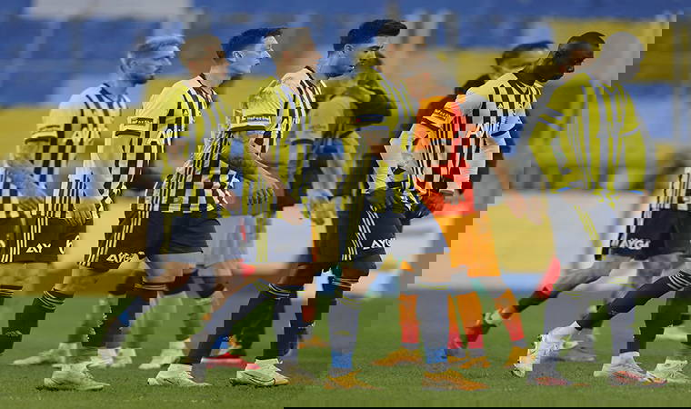 Süper Lig'de şampiyonluk oranları güncellendi! Beşiktaş, Galatasaray, Fenerbahçe...