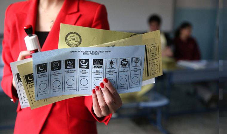 'Algı operasyonu' demişlerdi... Selvi, iktidara yakın şirketin son seçim anketini paylaştı