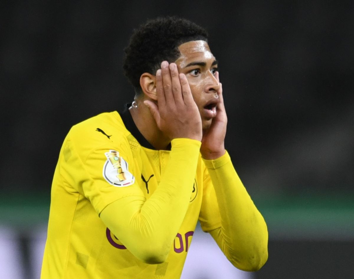 Burak Yılmaz, Avrupa'da en iyi transferlerden oluşan ilk 11'e girdi