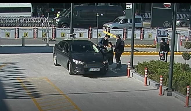 Thodex'in sahibi Fatih Özer'in yurt dışına kaçışının görüntüleri ortaya çıktı