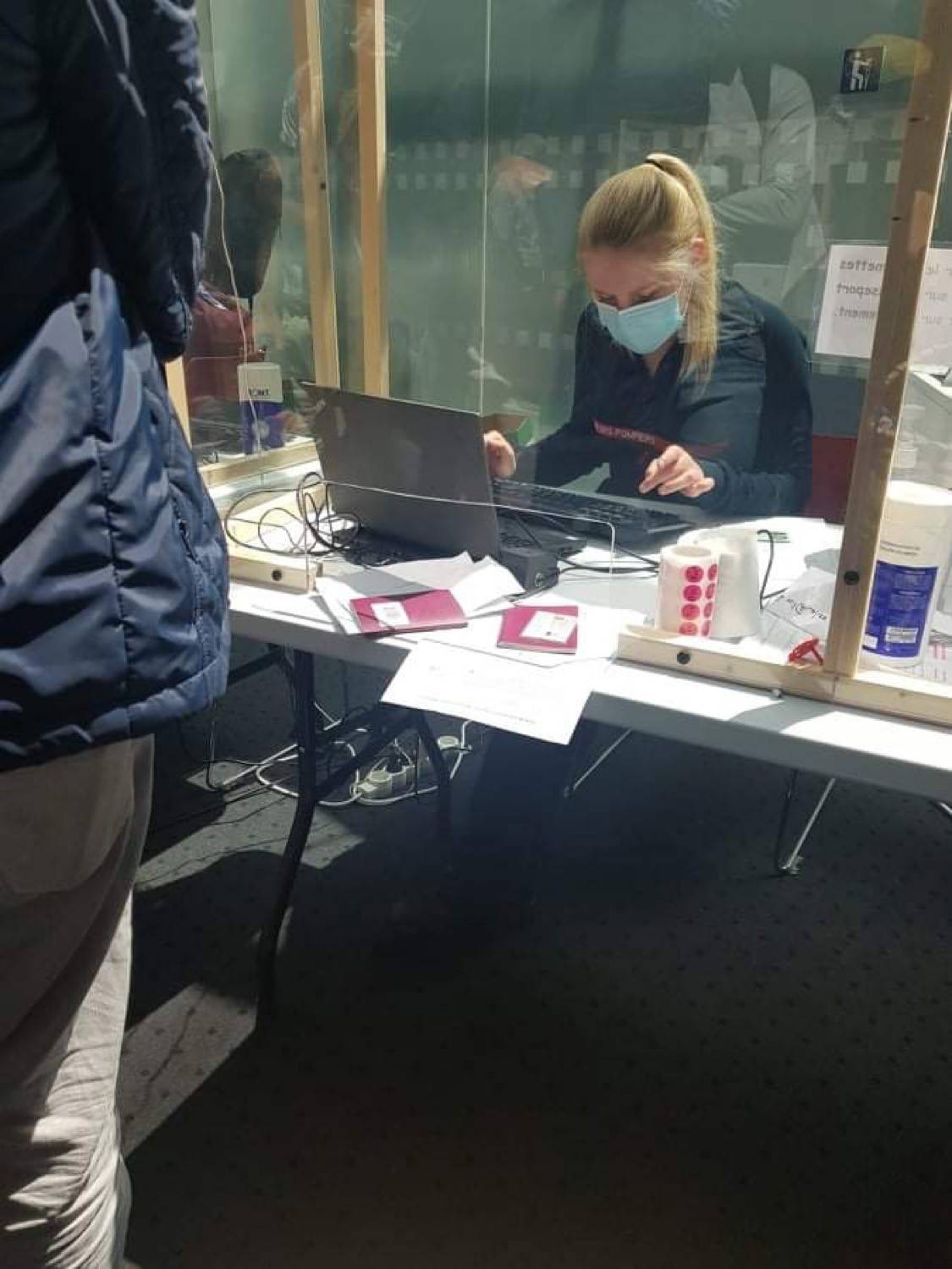 Havalimanında PCR testi krizi: Türkiye'de yapılan testi kabul etmediler