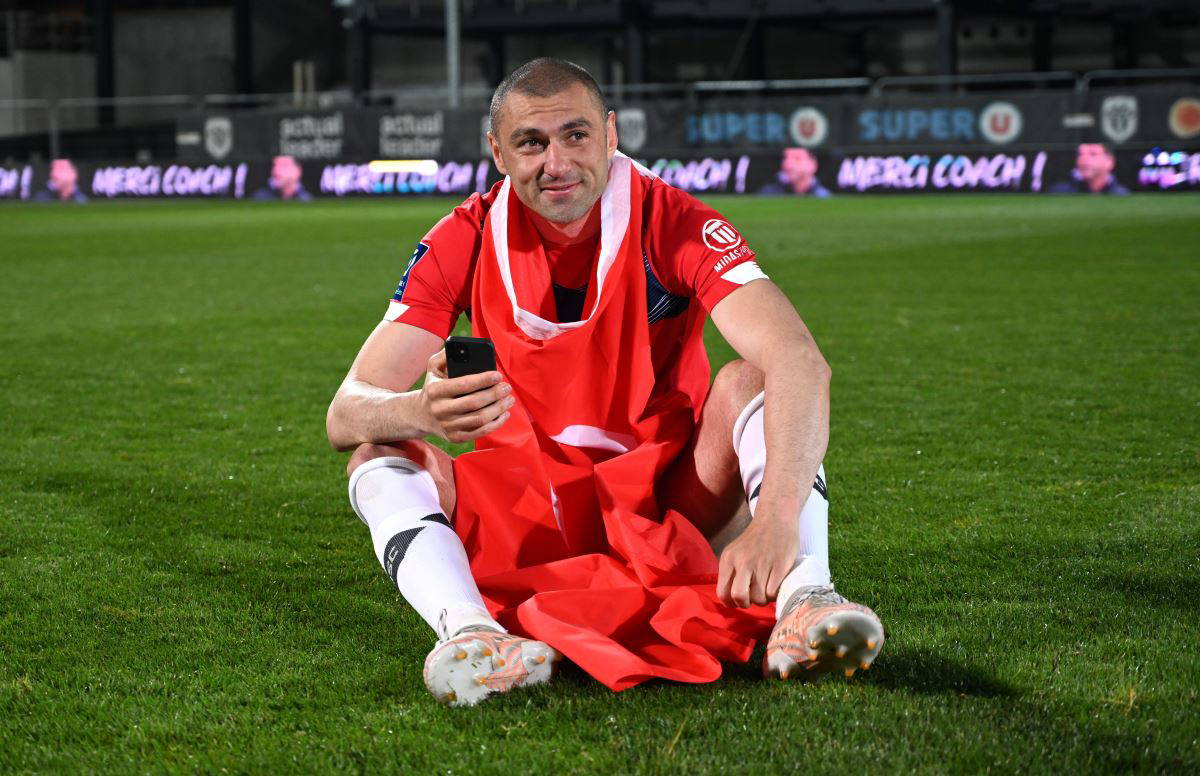 Burak Yılmaz'ın paylaşımları, 