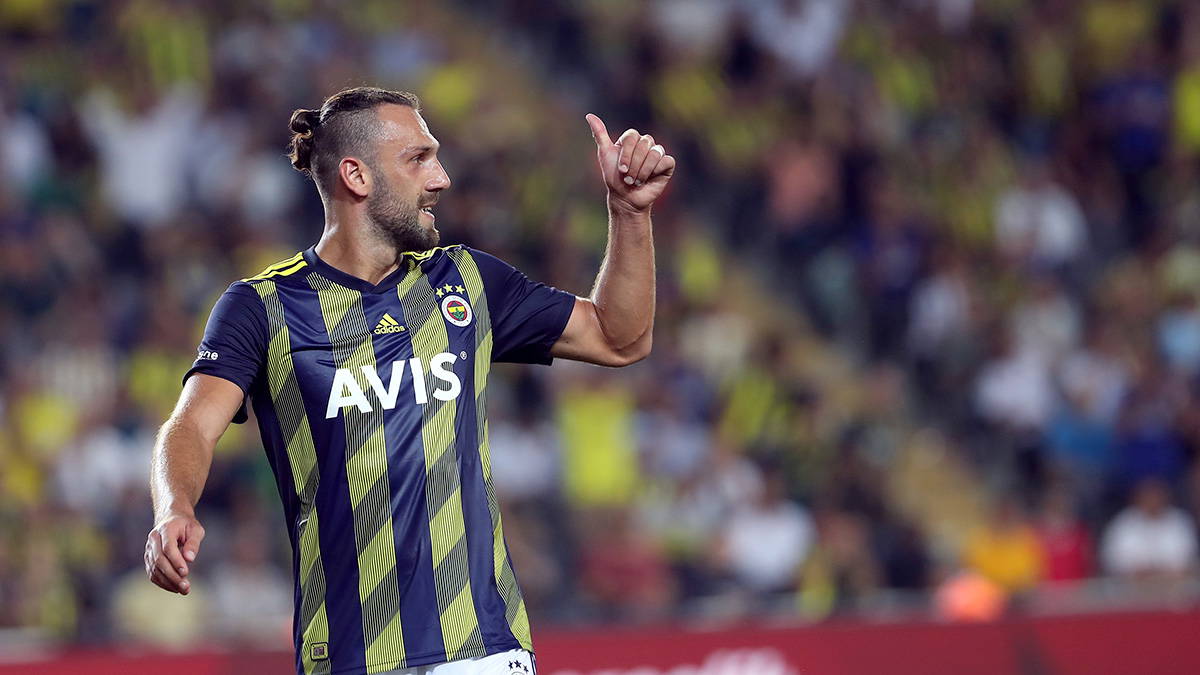 Vedat Muriqi'nin eşi Edibe Muriqi'den Fenerbahçelileri heycanlandıran paylaşım