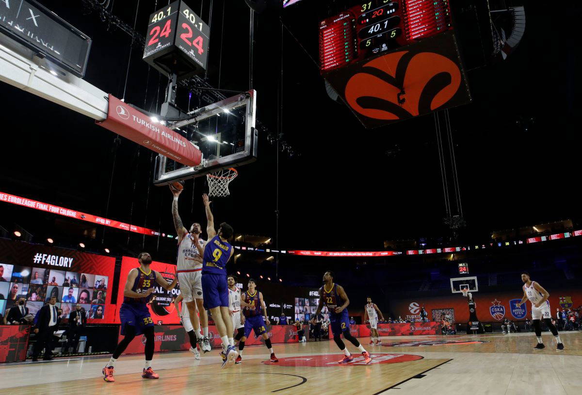 Anadolu Efes, EuroLeague şampiyonu!