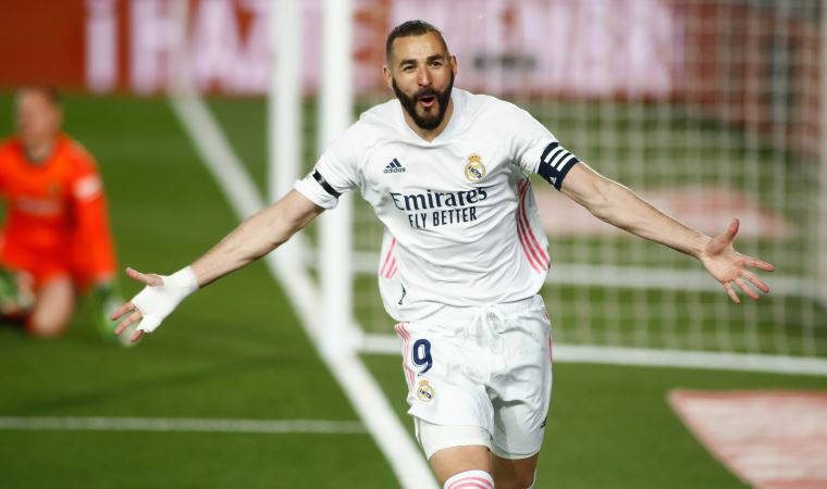 UEFA Şampiyonlar Ligi'nde sezonun en iyi oyuncuları açıklandı