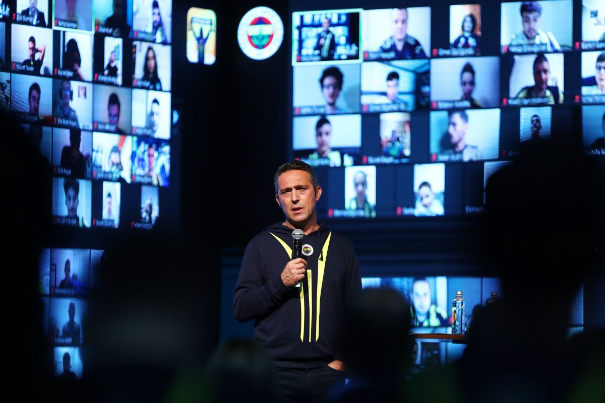 Belçika basını Fenerbahçe'nin Yuma Suzuki ile ilgilendiğini yazdı