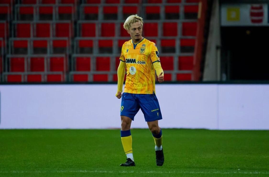 Belçika basını Fenerbahçe'nin Yuma Suzuki ile ilgilendiğini yazdı