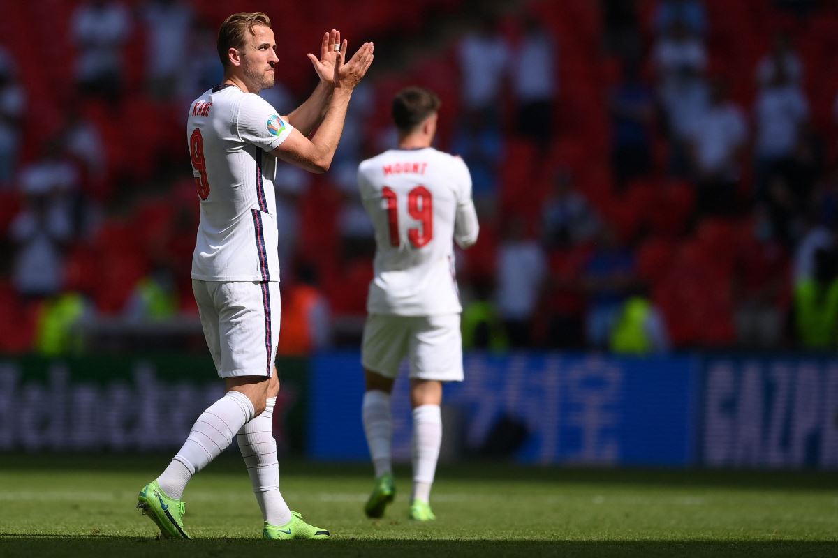 EURO 2020'de İngiltere ve Bellingham'dan bir ilk